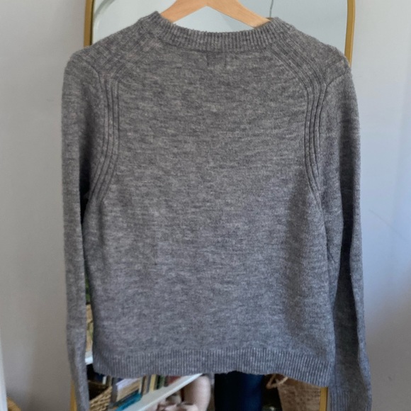 A New Day Heathered Grey Sweater Small - Picture 8 of 11